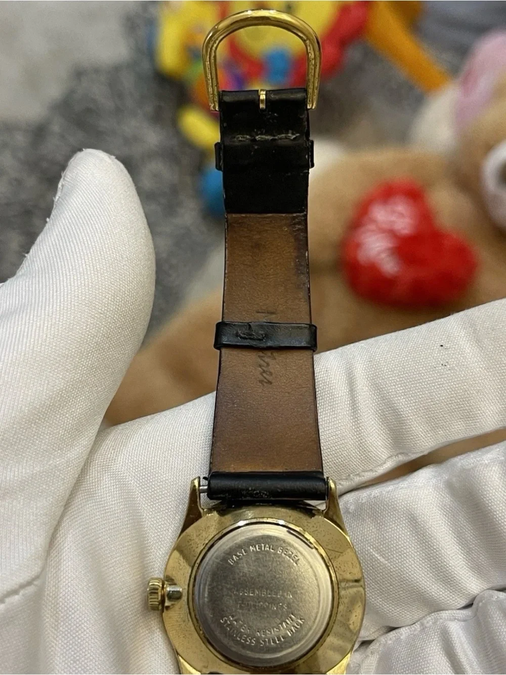 Vintage Timex Marlin Mechanical Watch Gold Tone 30mm Date Hand-Wind Runs
